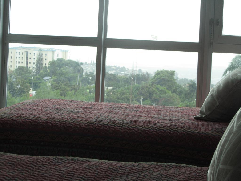 Gala Tower Condo & Hotel Petionville Ngoại thất bức ảnh