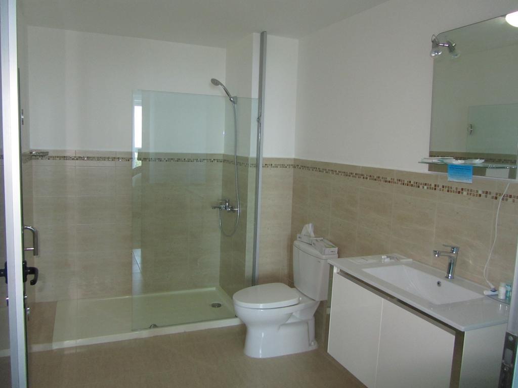 Gala Tower Condo & Hotel Petionville Ngoại thất bức ảnh