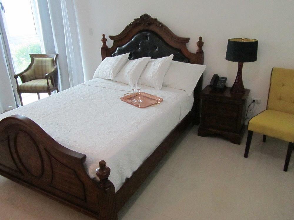 Gala Tower Condo & Hotel Petionville Ngoại thất bức ảnh