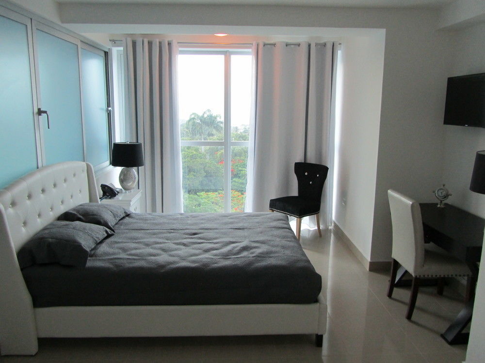 Gala Tower Condo & Hotel Petionville Ngoại thất bức ảnh